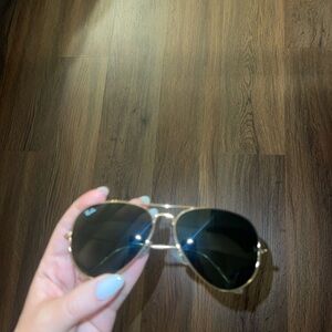 Ray-Ban Aviator Sunglasses Gold Frame Black Lenses
